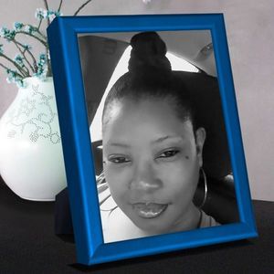 Meet your Posher, Vida